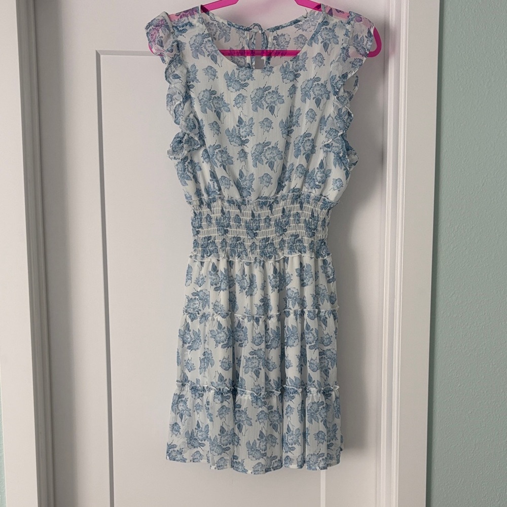 Elegant Blue Floral Midi Dress